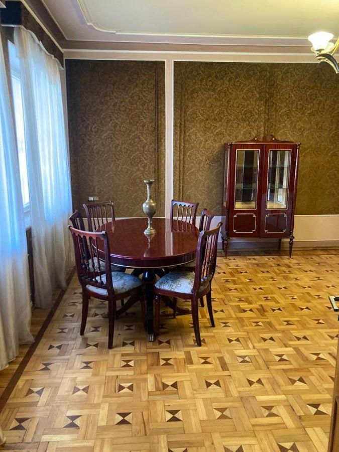 Classic Apartment On Kievyan Ереван Экстерьер фото